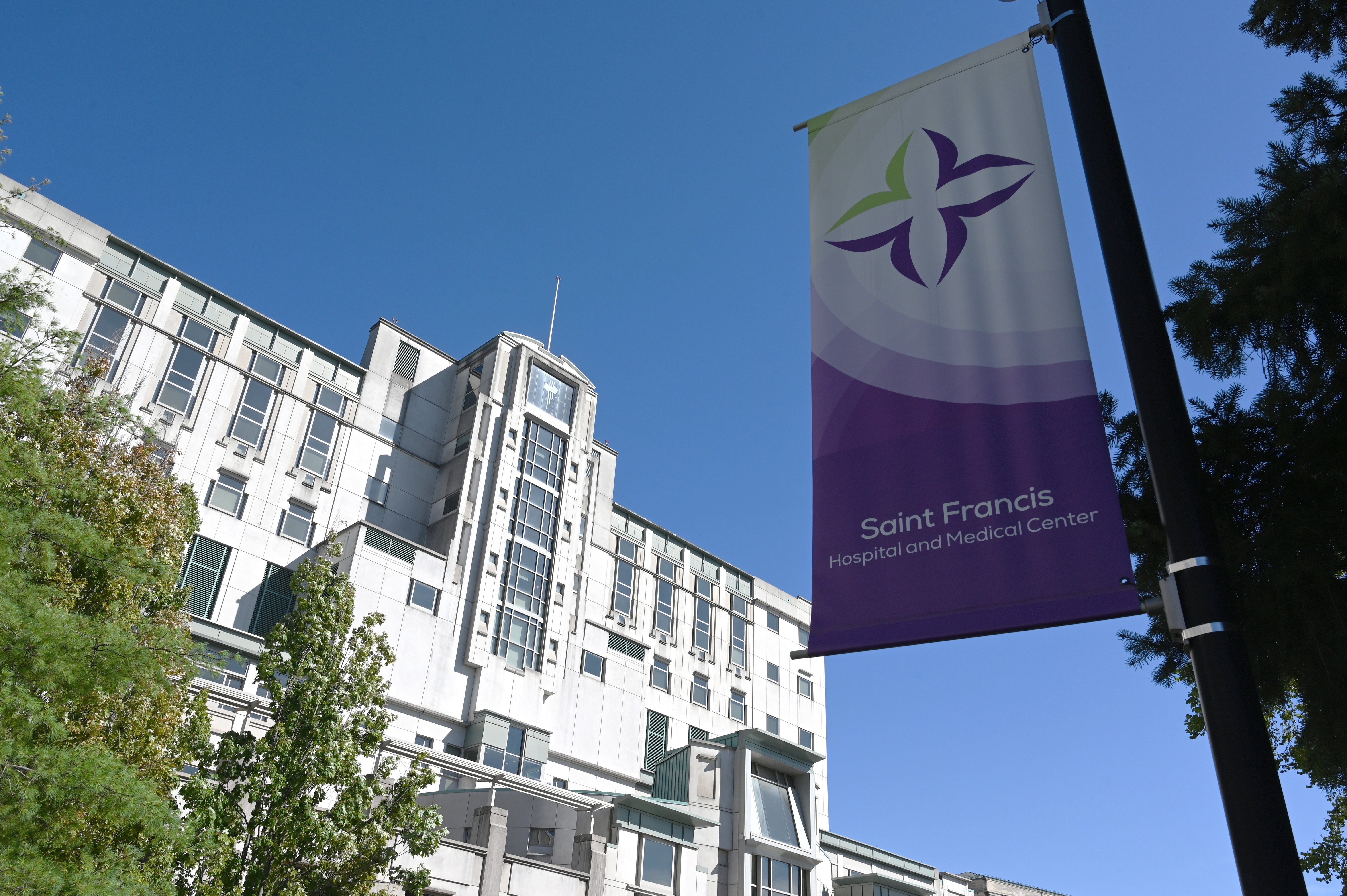 The Spine Institute of Connecticut at Saint Francis Hospital