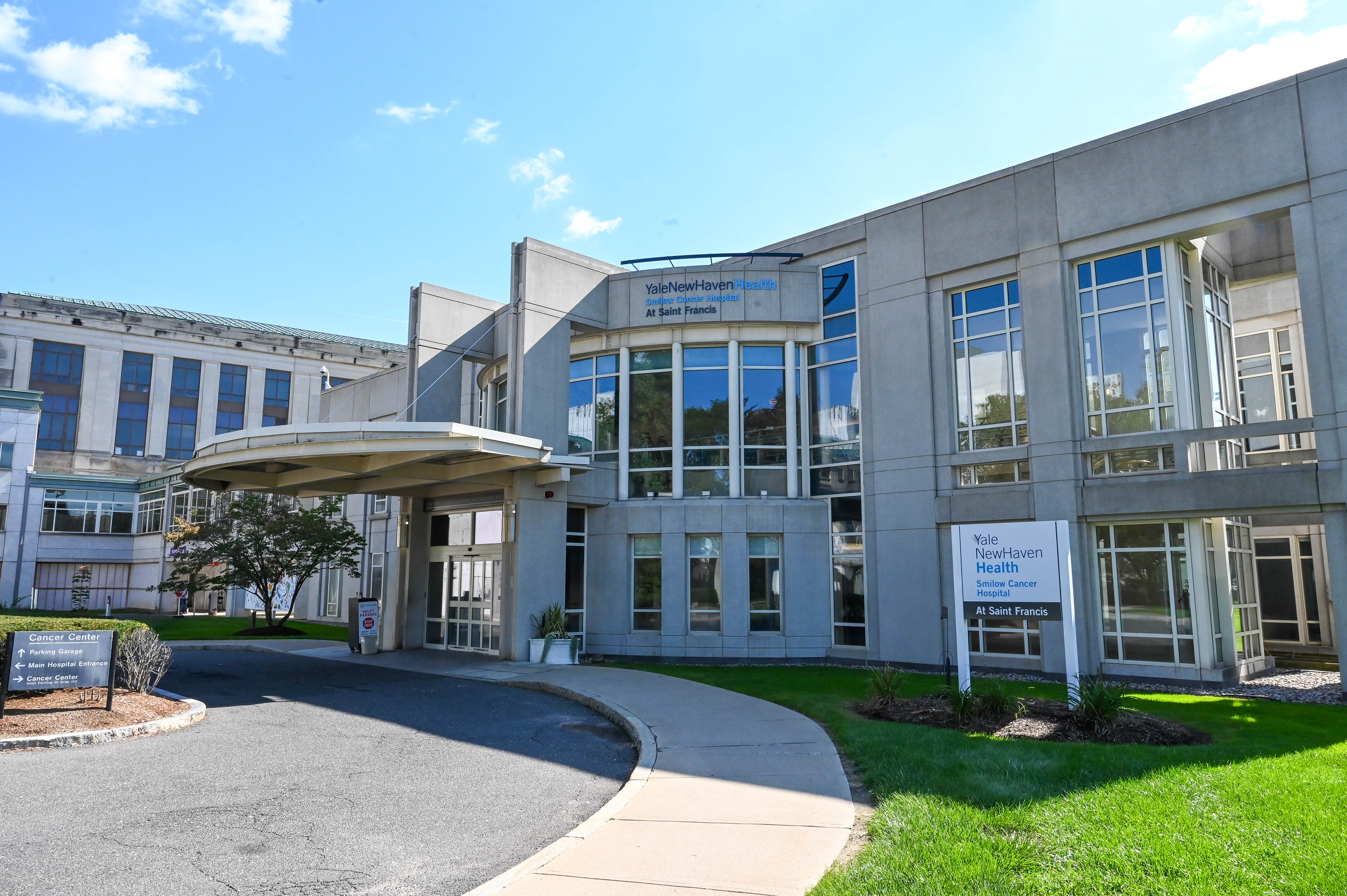 Smilow Cancer Hospital at Saint Francis Hospital
